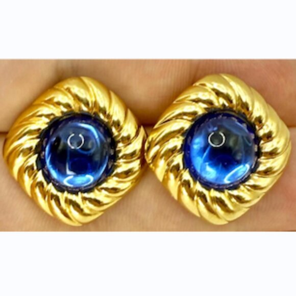 Vintage 1980s Mogul Blue Glass Cabochon Rope Twist Gold Tone Statement Earrings - Picture 3 of 5